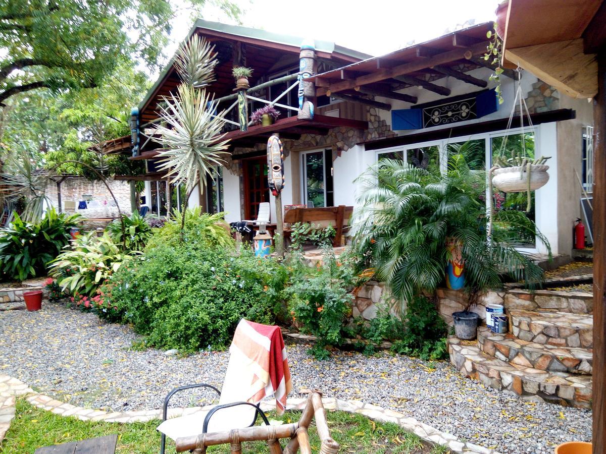Kokrobite Garden Extérieur photo
