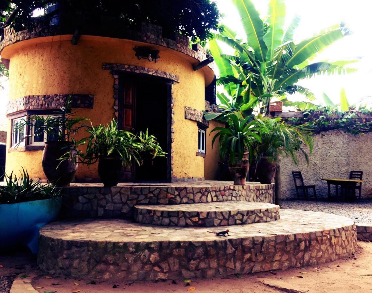 Kokrobite Garden Extérieur photo